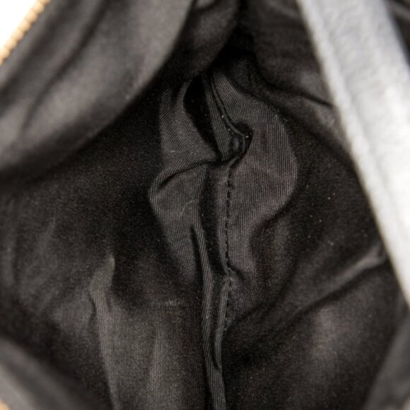 Marc Jacobs Leather Messenger Bag - Picture 2 of 5